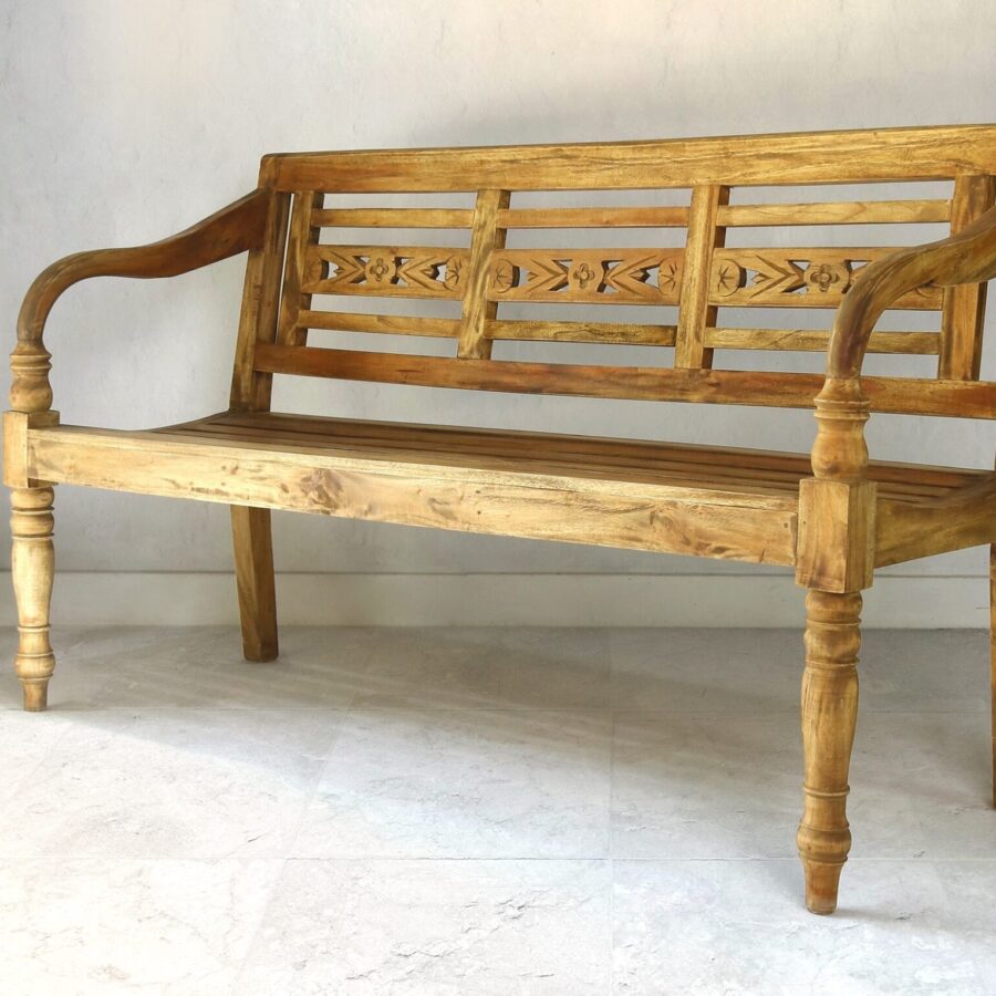 Driezits mahonie tuinbank