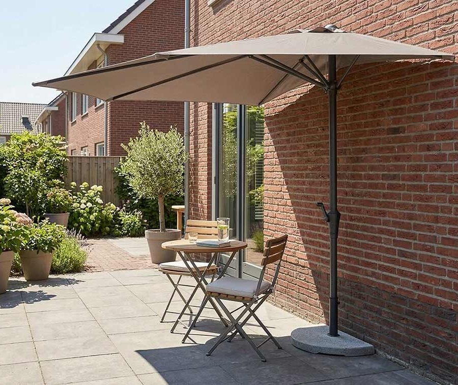 Halfronde wandparasol
